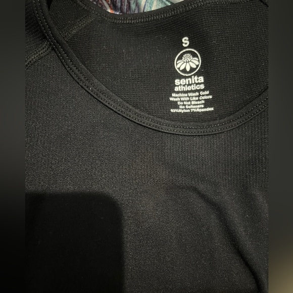 🌹 Workout Compression Top Shirt Body Contour Black Gym Exercise Sport Athletic - Picture 3 of 6